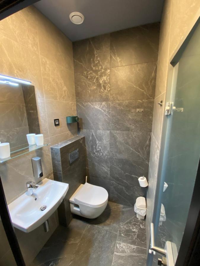 Lift Rooms Odessa Eksteriør billede